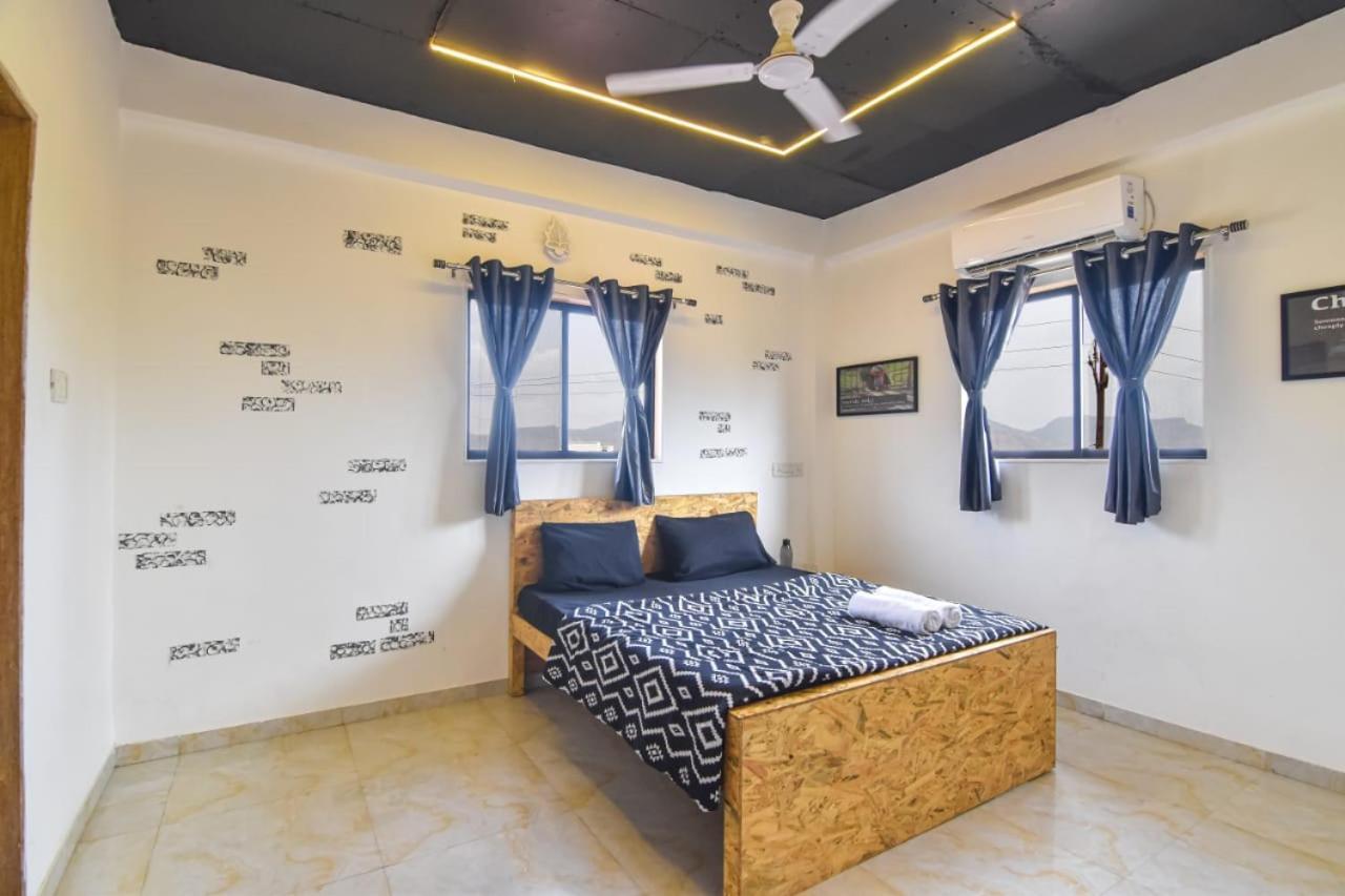 Empyrean Stay Ll 3Bhk Ll Black Horse Villa Ll Ac Ll Private Pool Ll Wifi II Lux Ll Lonavala Exterior photo